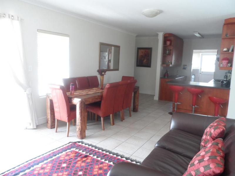 To Let 3 Bedroom Property for Rent in Zevenzicht Western Cape